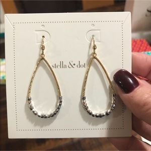 Stella & Dot Rhett Hoops gold and silver earrings